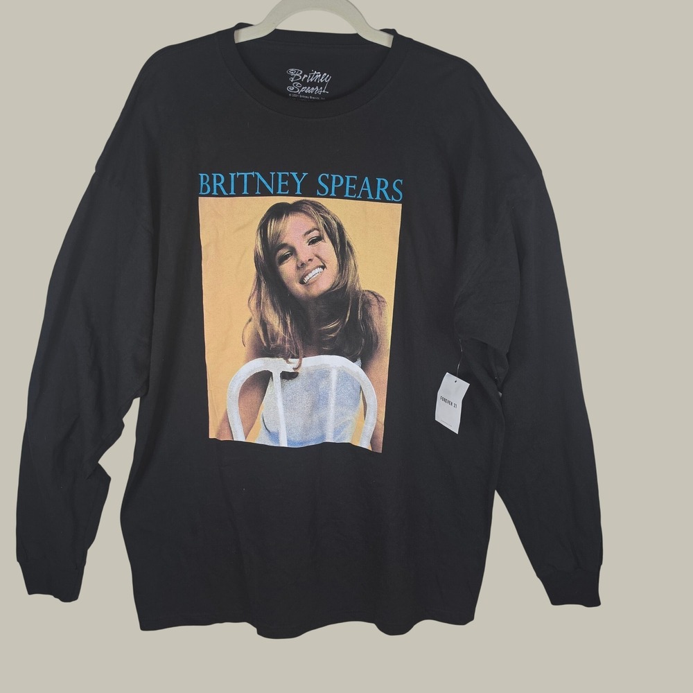 Forever 21 Britney Spears Graphic Long Sleeve T-Shirt Black Plus 3X NWT